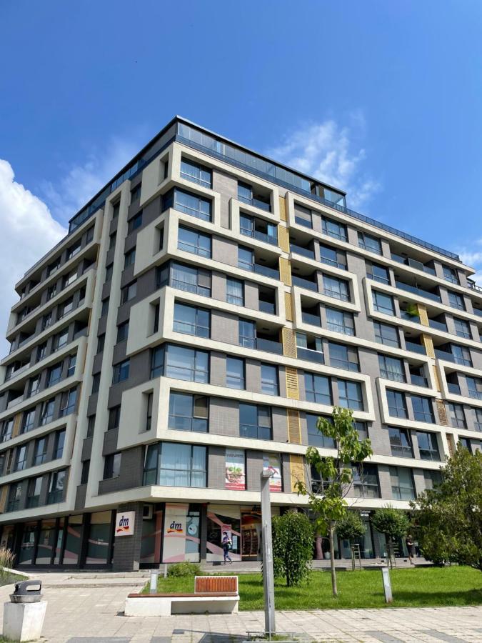 Felicity Super Central Apartment Burgas Esterno foto